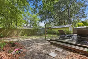 616 NW 8th Pl, Gainesville, FL 32601 - Photo 22