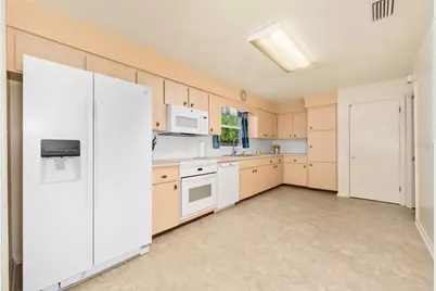 3919 SW 4th Place, Gainesville, FL 32607 - Photo 16