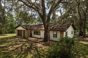 121 Serena Cir, Melrose, FL 32666 - Photo 1