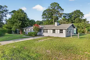 17409 NW 240th Terrace, High Springs, FL 32643 - Photo 2