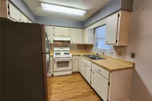 4711 NW 27th Terrace, Gainesville, FL 32605 - Photo 6
