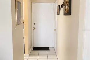 110 Royal Palm Rd, Hialeah Gardens, FL 33016 - Photo 10