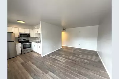 501 NW 15th Avenue #9, Gainesville, FL 32601 - Photo 4