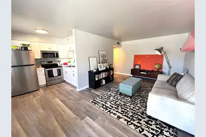 501 NW 15th Avenue #9, Gainesville, FL 32601 - Photo 2