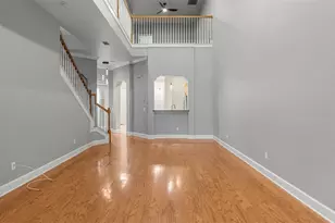1852 NW 34th St, Gainesville, FL 32605 - Photo 8