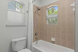 1852 NW 34th St, Gainesville, FL 32605 - Photo 68
