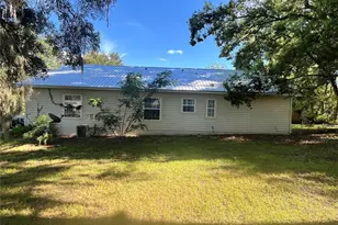 15704 NW 140th St, Alachua, FL 32615 - Photo 2