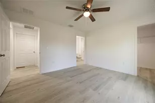 691 E Country Club Dr, Williston, FL 32696 - Photo 30