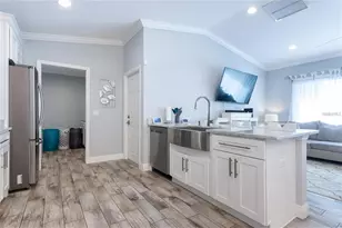 691 E Country Club Dr, Williston, FL 32696 - Photo 10