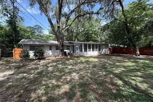 3929 SW 21st St, Gainesville, FL 32608 - Photo 16