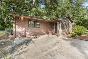 79 NW 55th Ave, Bell, FL 32619 - Photo 2
