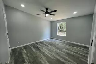 30349 Elam Rd, Wesley Chapel, FL 33545 - Photo 14