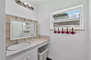 1805 NE 6th Ter, Gainesville, FL 32609 - Photo 26