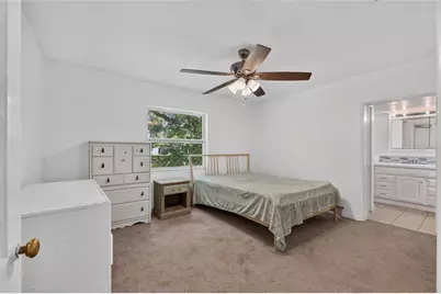 1805 NE 6th Terrace, Gainesville, FL 32609 - Photo 18