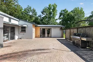 1805 NE 6th Ter, Gainesville, FL 32609 - Photo 16