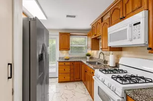 1116 NW 32nd Ave, Gainesville, FL 32609 - Photo 12