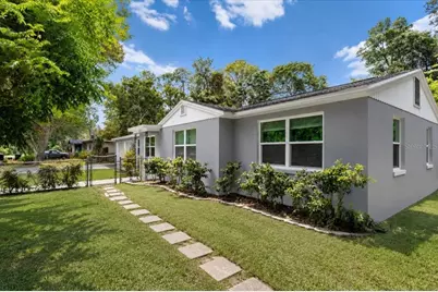 1116 NW 32nd Avenue, Gainesville, FL 32609 - Photo 2