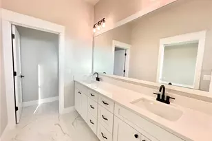 122 SW 212th Dr, Newberry, FL 32669 - Photo 4