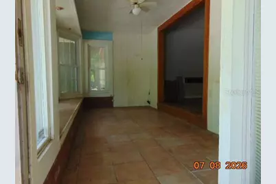 2105 NW 16th Terrace NW, Gainesville, FL 32605 - Photo 4