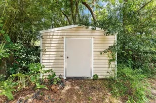 1038 NE 14th Ave, Gainesville, FL 32601 - Photo 36