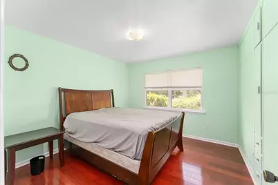 1038 NE 14th Avenue, Gainesville, FL 32601 - Photo 14