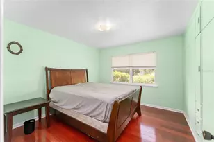1038 NE 14th Ave, Gainesville, FL 32601 - Photo 14