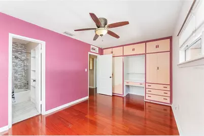 1038 NE 14th Avenue, Gainesville, FL 32601 - Photo 20