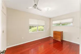 1038 NE 14th Ave, Gainesville, FL 32601 - Photo 18