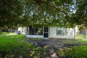 8123 NW 51st Dr, Gainesville, FL 32653 - Photo 12