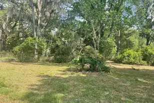 1701 NE 28th St, Gainesville, FL 32609 - Photo 24