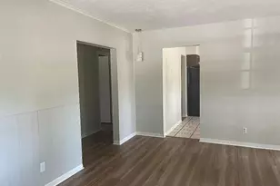 1701 NE 28th St, Gainesville, FL 32609 - Photo 4