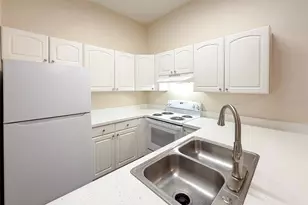 4003 SW 27th St, Gainesville, FL 32608 - Photo 10