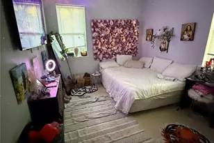 727 NW 4th Ave, Gainesville, FL 32601 - Photo 2