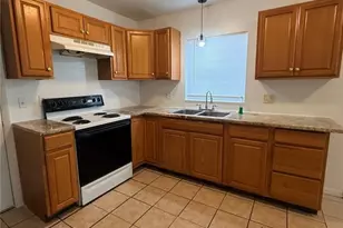 2614 SW 31st Pl, Gainesville, FL 32608 - Photo 6
