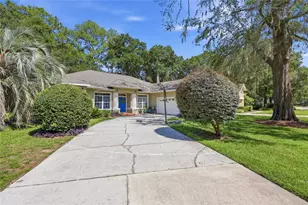 2015 NW 89 Dr, Gainesville, FL 32606 - Photo 4
