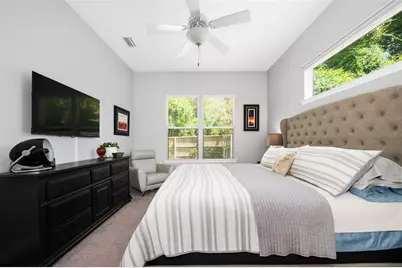 9044 SW 25th Road, Gainesville, FL 32608 - Photo 16