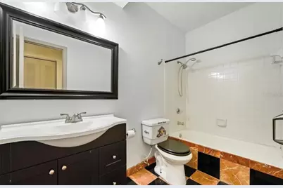4107 Chatham Oak Court #326, Tampa, FL 33624 - Photo 10