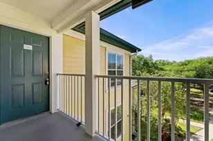 4107 Chatham Oak Ct, Tampa, FL 33624 - Photo 2
