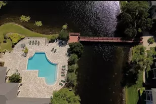 4107 Chatham Oak Ct, Tampa, FL 33624 - Photo 14