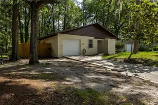 2902 NW 39th Pl, Gainesville, FL 32605 - Photo 2