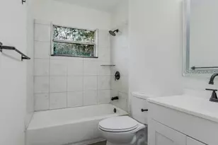 1440 SE 1st Terrace, Gainesville, FL 32601 - Photo 12