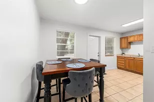4156 NW 10th St, Gainesville, FL 32609 - Photo 8