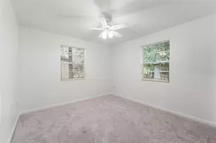 4156 NW 10th St, Gainesville, FL 32609 - Photo 10