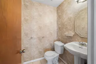 1653 NW 19th Cir, Gainesville, FL 32605 - Photo 12