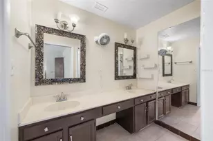 1653 NW 19th Cir, Gainesville, FL 32605 - Photo 4
