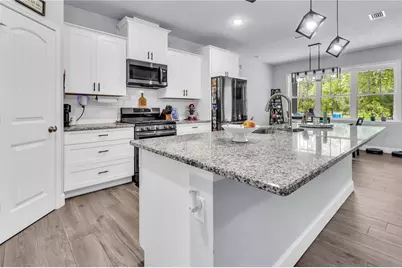8069 NE 8th Place, High Springs, FL 32643 - Photo 12