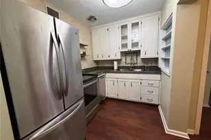 701 SW 28 St, Gainesville, FL 32607 - Photo 2