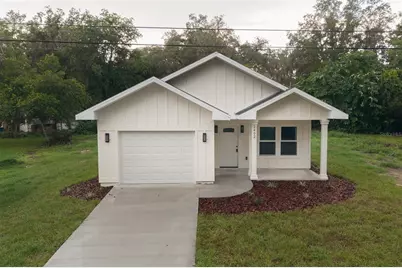 2402 NE 70th Street, Gainesville, FL 32609 - Photo 1