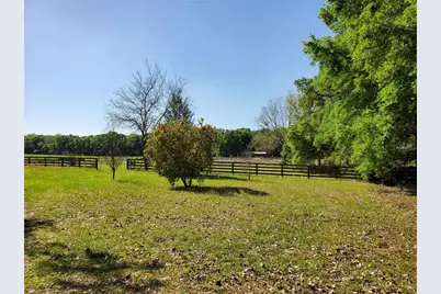 22819 NW 209th Terrace, High Springs, FL 32643 - Photo 18