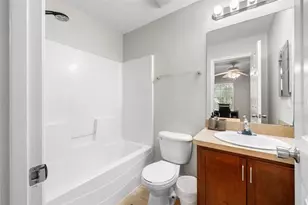 2927 SW 35th Pl, Gainesville, FL 32608 - Photo 18